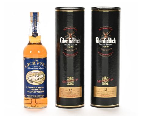 A collection of three bottles of whisky, two bottles of Glenfiddich Special Reserve single malt aged 12 years and a bottle of