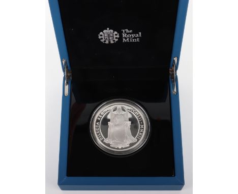 Royal Mint Queens Jubilee Silver Five Ounce Coin, in presentation case