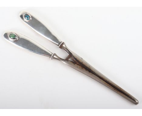 A pair of early 20th century silver glove stretchers, Liberty &amp; Co, Birmingham 1915, 19.5cm