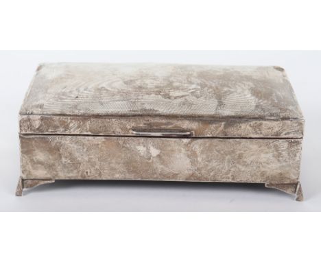 A 20th century silver cigarette box, marked rubbed, engine turned decoration, 16.5cmW 466g