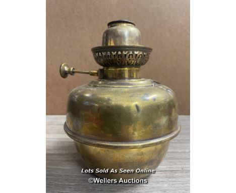 *BRASS OIL LAMP BASE