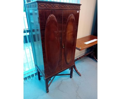 1920'S CHIPPENDALE STYLE MUSIC CABINET 56 x 18 x 58 High