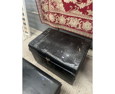 TIN TRUNK