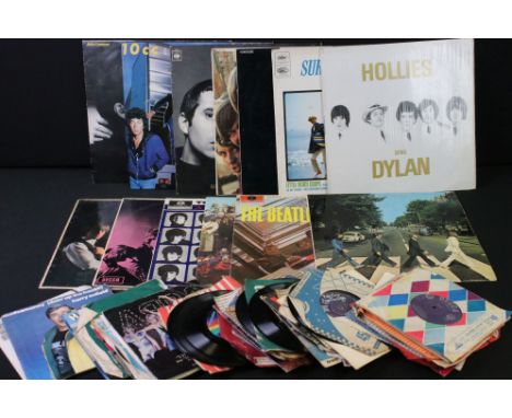 Vinyl - Over 40 7" singles and 13 LPs to include The Beatles (4 LPs and 3 7" including Abbey Rd with misaligned apple), Rolli