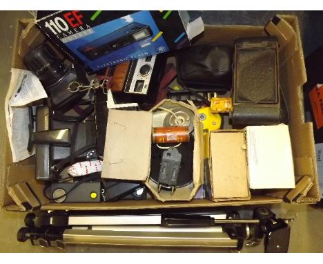 A quantity of vintage camera, tripod and similar