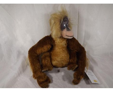 Steiff - King Louie mohair monkey from the Disney Showcase collection issued in a limited edition, button in ear with white t