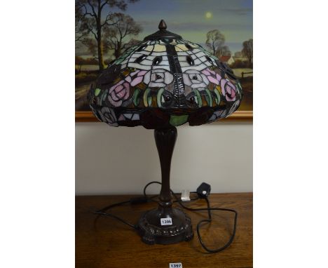 A MODERN TIFFANY STYLE TABLE LAMP