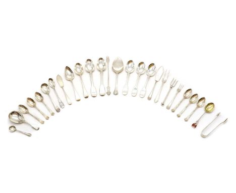 A collection of silver flatware,to include a pair of Victorian Fiddle pattern teaspoons, London 1870, a caddy spoon, London 1