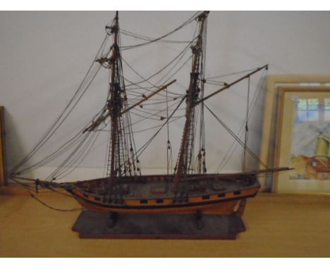 Model ship 'Old Hussar' 30x22" 