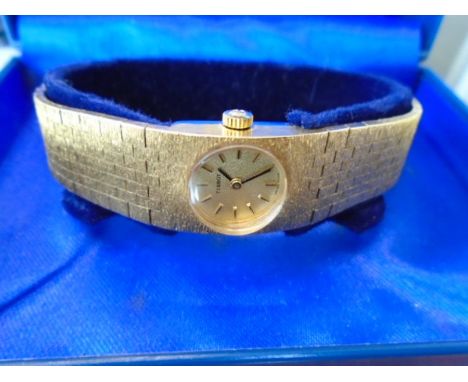 A vintage Ladies boxed Tissot watch 