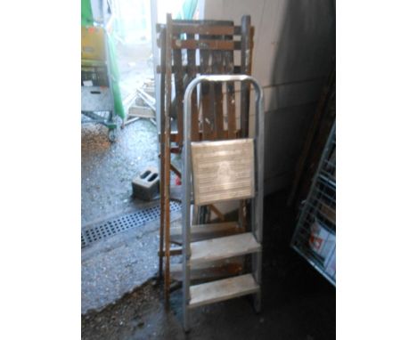 2 step ladders