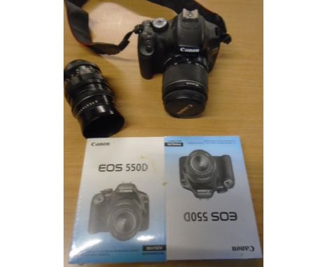 Canon ee05 550d camera with extra lens and manual