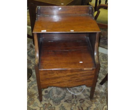 A 19th Century mahogany night table / commode