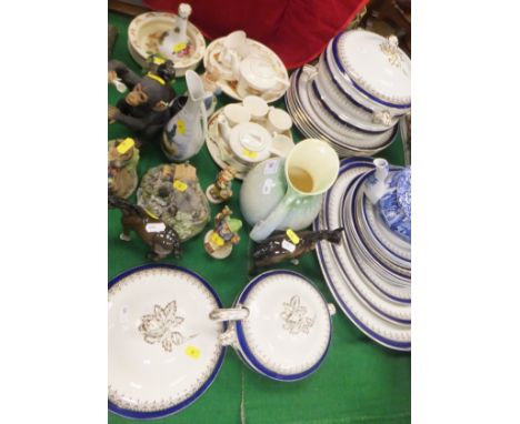 A Sylvac vase with green mottled glaze, a Copeland Spode's "Italian" pattern teapot, a collection of Royal Doulton "Belmont" 