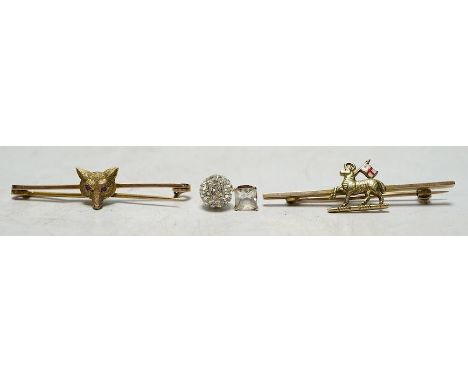 A 14ct gold and enamel Welsh Guards sweethearts brooch, 3.2 grams, a 9ct gold fox head bar brooch with cabochon eyes, 3.1 gra