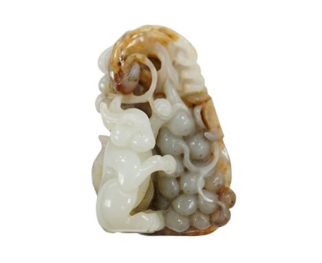 A Chinese russet jade carving of an animal, 6cm high. Condition - good