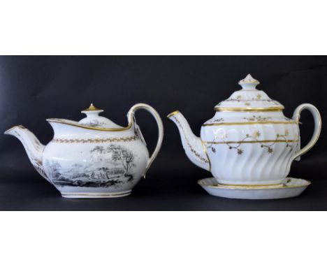 New Hall - bat printed teapot in pattern no. 462, 6" high; together with a further teapot on stand in pattern no. 52 (ex Bria
