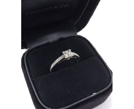 Tiffany & Co. platinum diamond solitaire ring, princess-cut, 0.41ct, clarity VS1/2, colour H-I, further diamond set to the sh