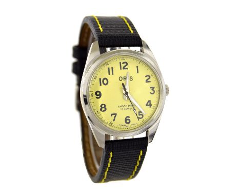 Oris stainless steel gentleman's wristwatch, cream dial with Arabic numerals and centre seconds, unsigned 17 jewel movement, 