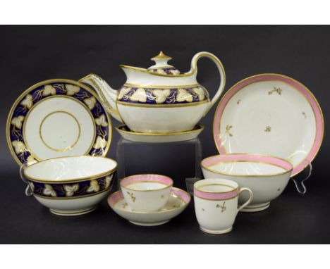 New Hall - part tea set comprising teapot on stand, sandwich plate and slop bowl in pattern no. 695; also a further part tea 