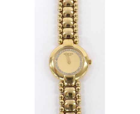 Raymond Weil Geneve 18k gold plated lady's bracelet watch, ref. 5839, champagne and diamond set dial, quartz, 23mm (3H3MNQ) .