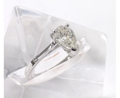 18ct white gold pear shaped diamond solitaire ring, 0.92ct approx, clarity SI2/I1, colour K-L,  ring size N
