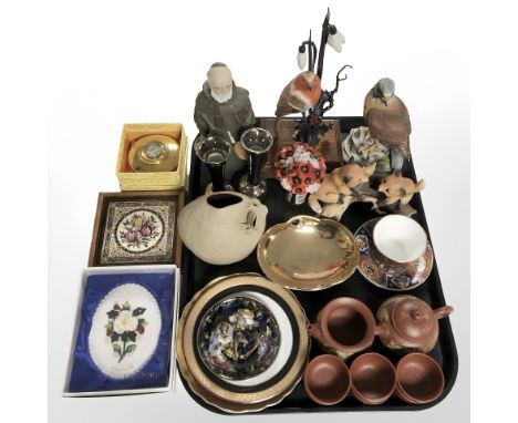 Ceramics including a miniature Chinese tea set, figurines, pair of Royal Winton silvered vases, etc.