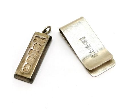 Used / Christian Dior / Crest / Enamel on Gold Tone / Money Clip