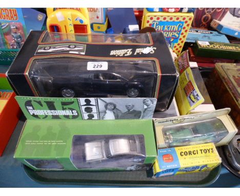A Collection of Boxed Diecast Toys to Include Corgi Police Van with Tracker Dog 