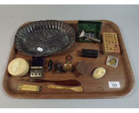 A Tray of Curios to Include Oriental Embossed White Metal Dish with Pheasant Motif, Folding Ruler, Vintage Razors, Brass Scal