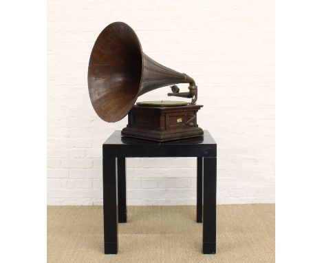 An Early 20th Century Gramophone with Oak Horn by The Gramophone & Typewriter Co. Ltd. An Early 20th Century Gramophone with 
