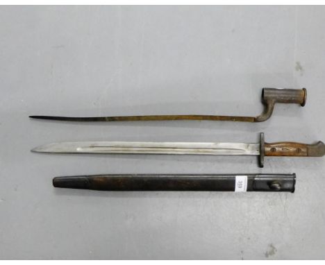 British early 20th century bayonet and scabbard, the ricasso stamped with King George cypher and dated 1907, complete with sc