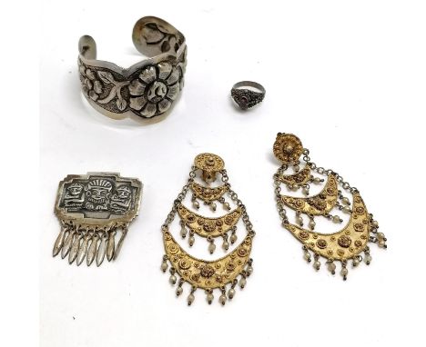 900 silver cuff bangle &amp; Aztec style brooch, gilt metal ethnic earrings (7cm) and a silver ring set with garnet - total w