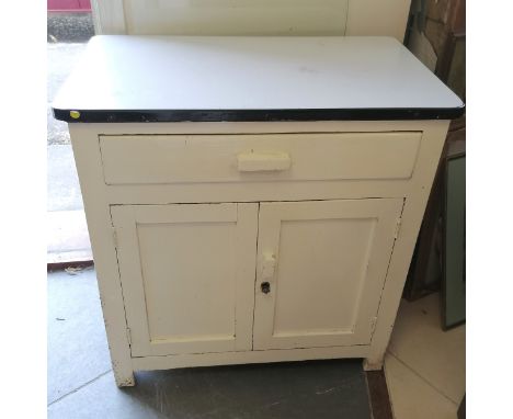 Vintage enamel top painted kitchen cupboard, with single drawer and 2 door cupboard, 77 cm, wide, 46 cm deep, 78 cm high, use