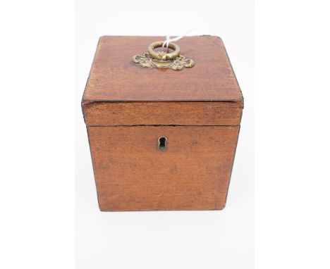 A George III mahogany single-compartment tea caddy
