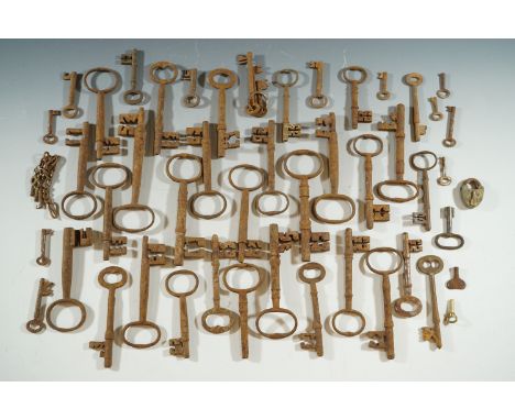 A quantity of vintage keys