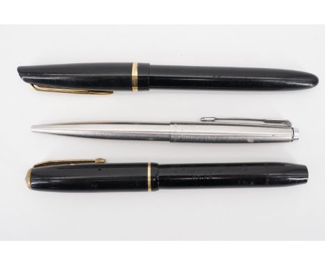 Vintage fountain pens including The Conway Stuart No 28 and Waterman's L3, and a Parker ballpoint (a/f)