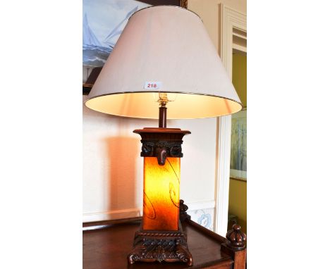 DECORATIVE TABLE LAMP