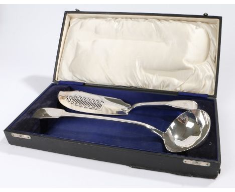 George III silver fish slice, London 1805, maker S Blanckensee &amp; Son Ltd, the fiddle pattern handle initialled WC, with p