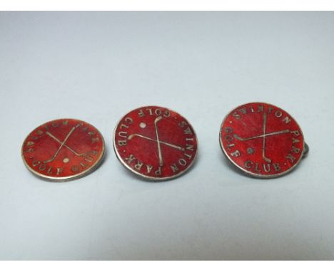 A SET OF THREE SILVER 'SWINTON PARK GOLF CLUB' ENAMEL BUTTONS, Chester hallmarks, maker's mark 'T.J.S'. Dia. 1.2 cm together 
