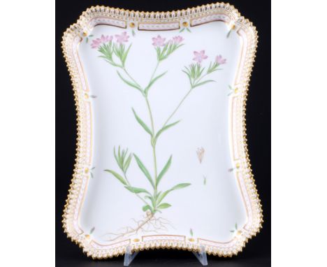 Royal Copenhagen Flora Danica großes Prunktablett 3565,Porzellan, Dänemark, mit grüner Firmenmarke und blauen Wellen, Dekor F