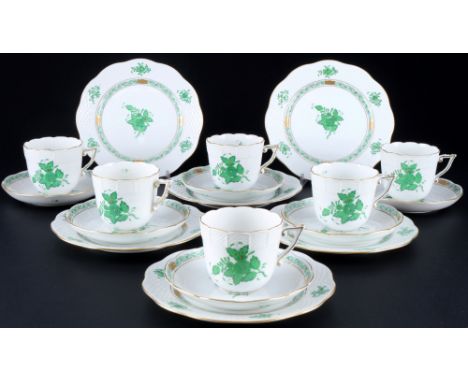 Herend Apponyi Vert 6 Kaffeegedecke,18-teiliges Porzellan, Ungarn 20. Jahrhundert, blaue Firmenmarke, Dekor AV Apponyi Vert, 