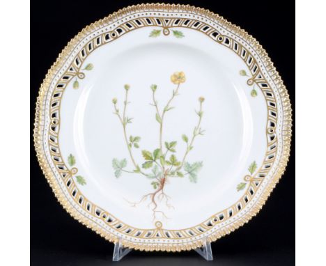 Royal Copenhagen Flora Danica Prunkteller 3554,Porzellan, Dänemark, mit grüner Firmenmarke und blauen Wellen, Dekor Flora Dan