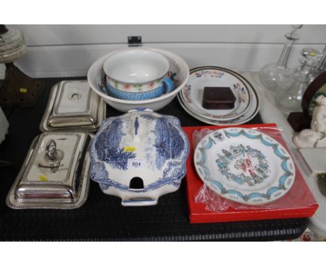 A boxed Spode collectors plate, Johnson Brothers blue and white tureen and cover, wash bowl, chamber pot, two silver plated e