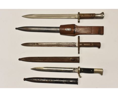 An Italian Carcano bayonet, dated 1941; a German dress bayonet, by Robert Klass of Solingen; a Czech M1924 Mauser bayonet, fr