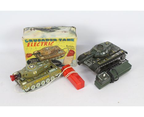Wells - Modern Toys - 2 x boxed remote control tinplate Army tanks, a Wells Crusader Flashing Tank # 142, and a Modern Toys M