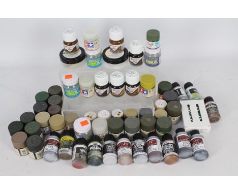 Humbrol, Vallejo, Tamiya Pro Modeller; Flory Models - Over 60 model paints,washes, weathering powders and surface fillers. Lo