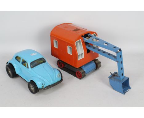 Bundle of Tinplate toys. Joustra and Aoshin. Joustra Orange Digger missing keys (French) Tracks are attached and generally ap