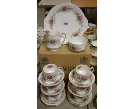 A Royal Standard Paragon Rambling Rose pattern six setting tea service, original box