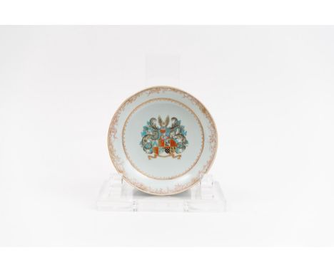 A famille verte armorial dishChina, Qing dynasty, Kangxi period (1662-1722)Porcelain decorated with the coat-of-arms of Charl